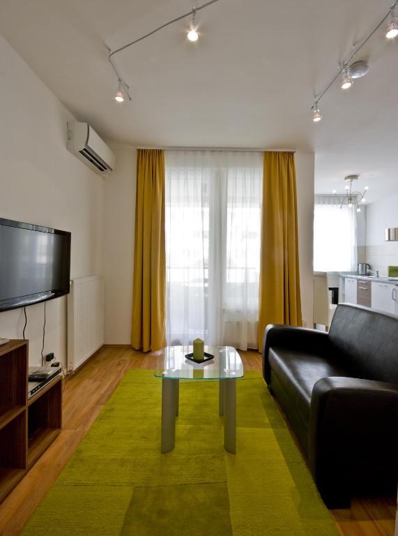 Corvin Lux Aparthotel Budapest Habitación foto