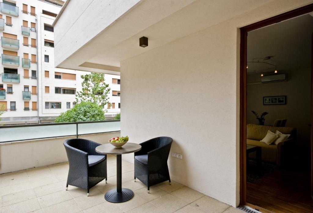 Corvin Lux Aparthotel Budapest Exterior foto