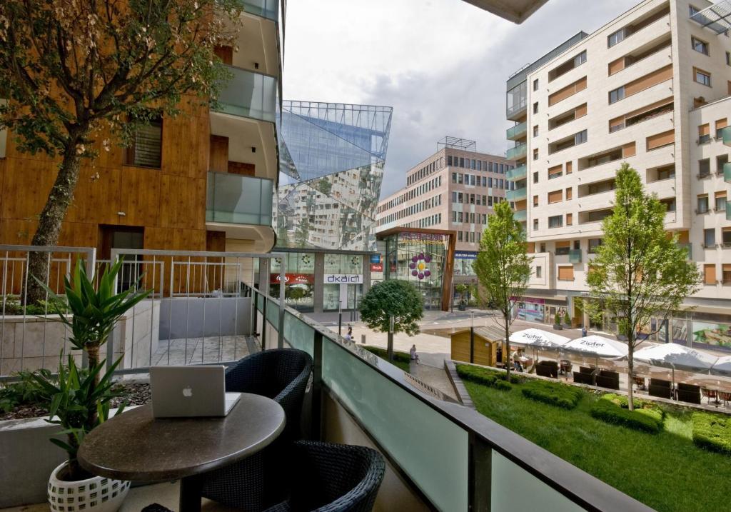 Corvin Lux Aparthotel Budapest Habitación foto