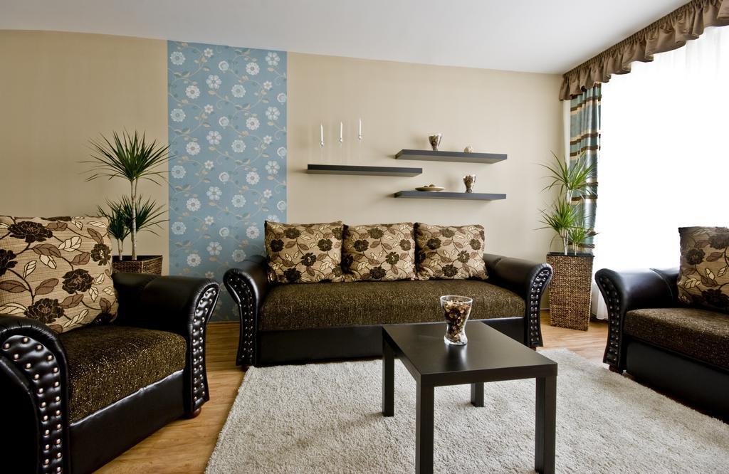 Corvin Lux Aparthotel Budapest Exterior foto